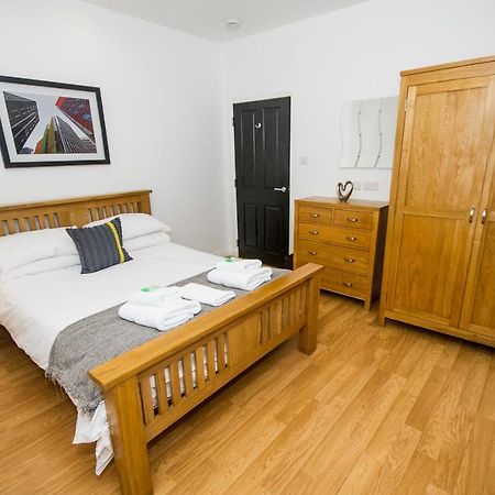 Parkhill Luxury Serviced Apartments - City Centre Apartments Абърдийн Екстериор снимка